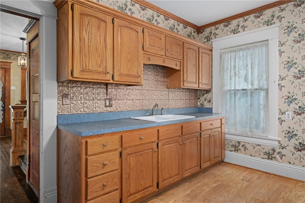 553 E Park Street — photo 14