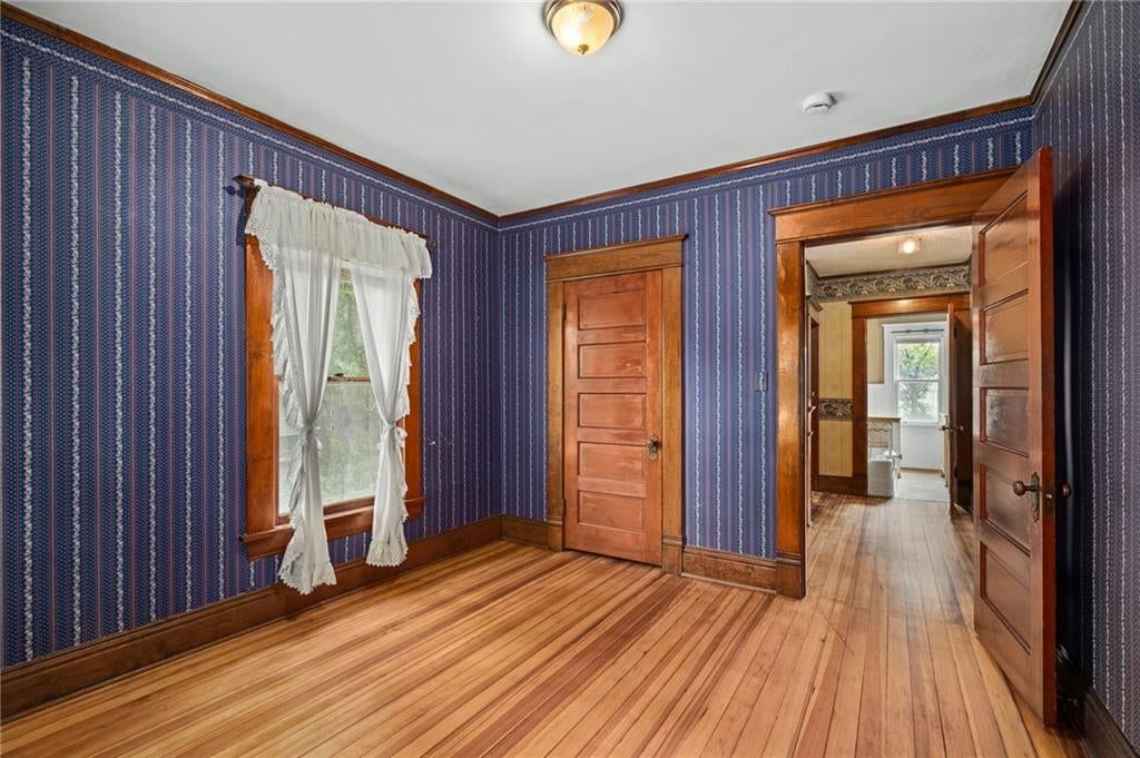 553 E Park Street — photo 22