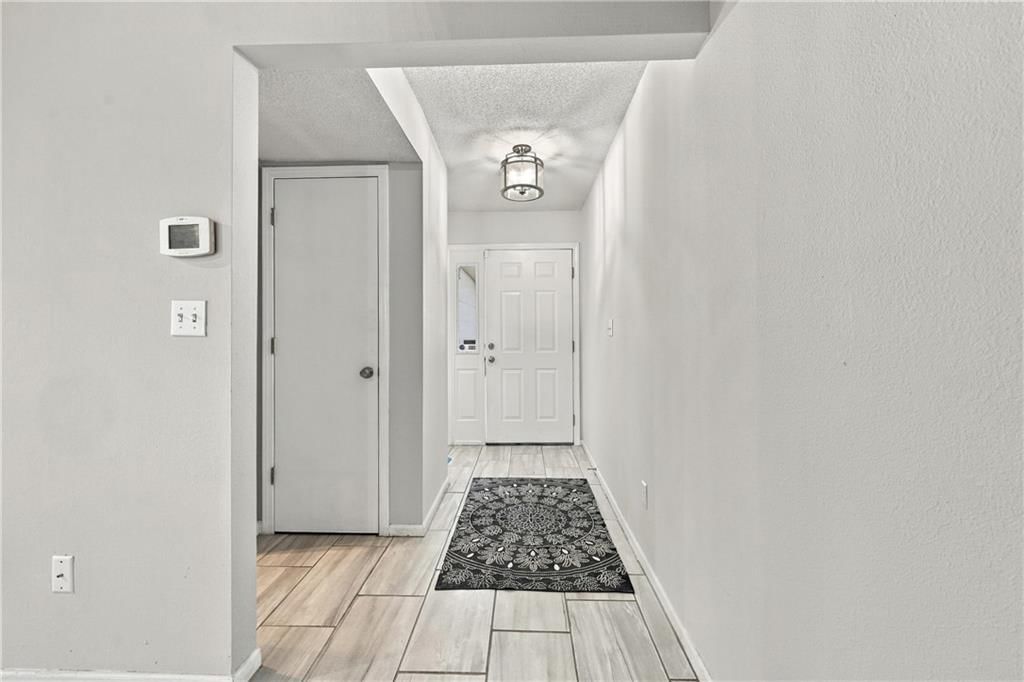 6003 NE Moonstone Drive — photo 5
