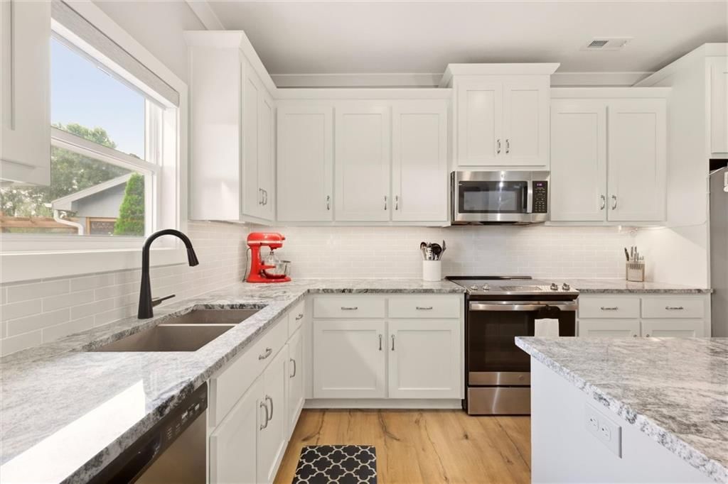 25371 W 146 Street — photo 17