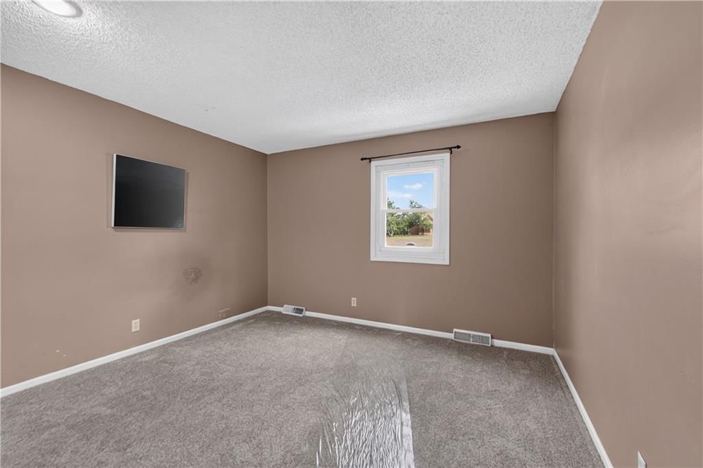 16600 Switzer Road — photo 47