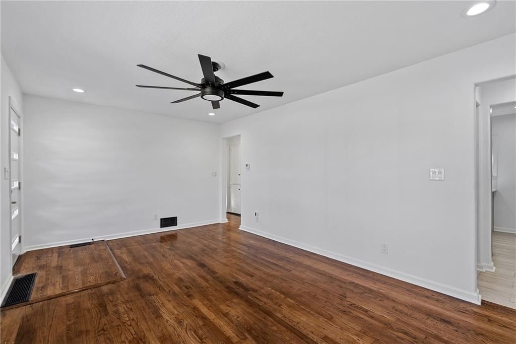 4709 W 75TH Street — photo 11