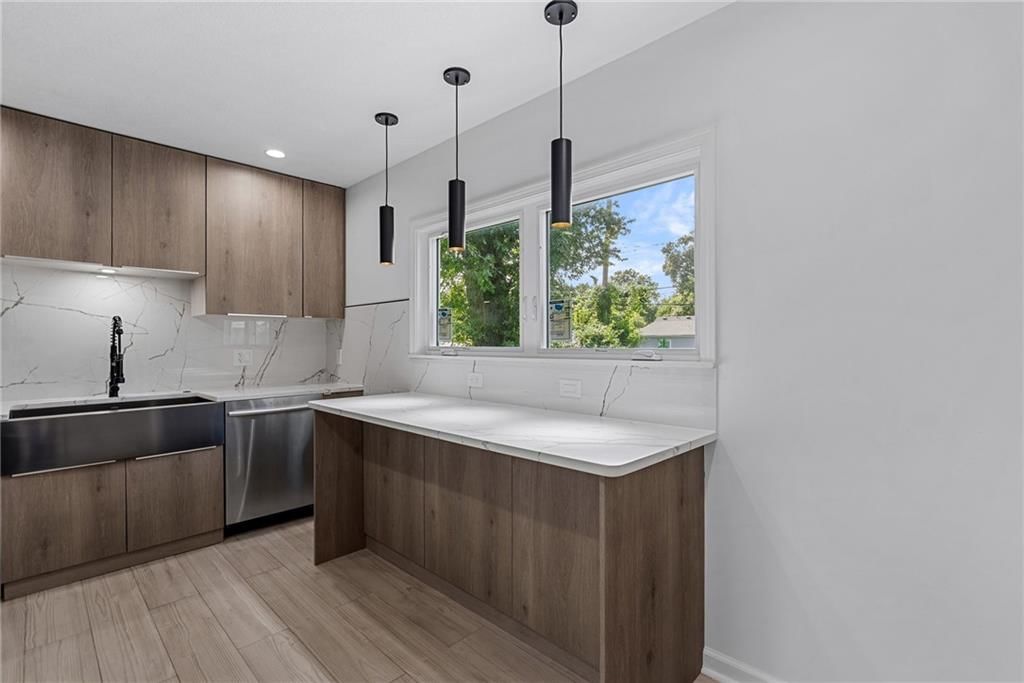 4709 W 75TH Street — photo 17