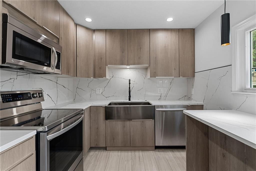 4709 W 75TH Street — photo 19