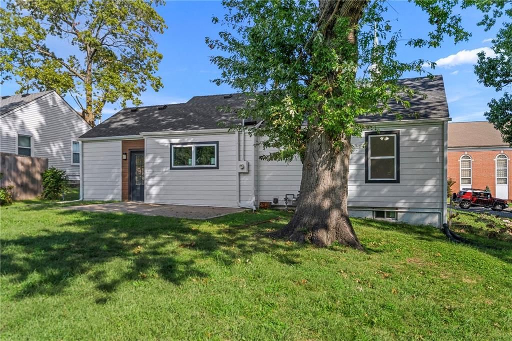 4709 W 75TH Street — photo 38