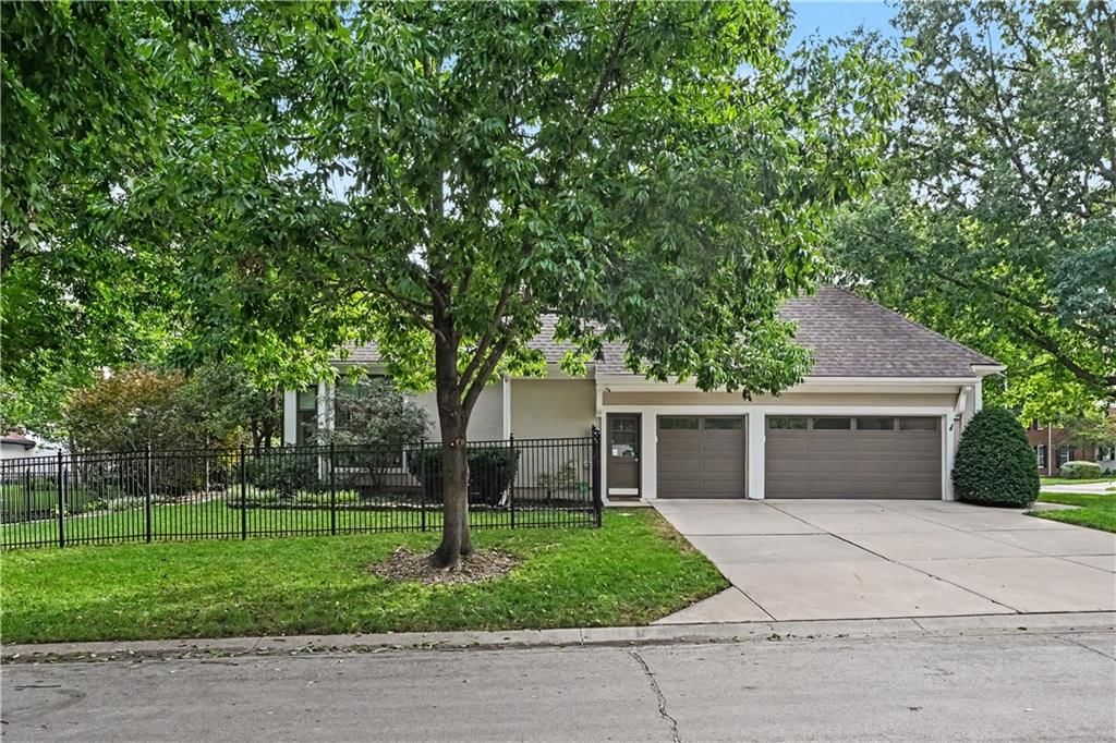 5506 W 82nd Place — photo 5