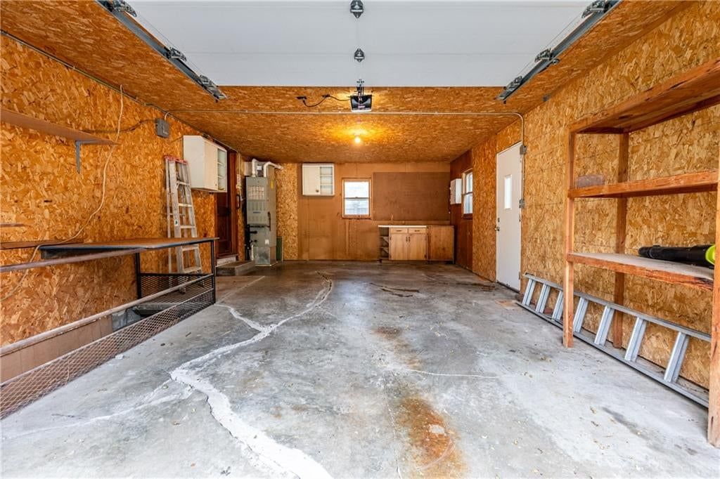 210 E Shawnee Street — photo 22