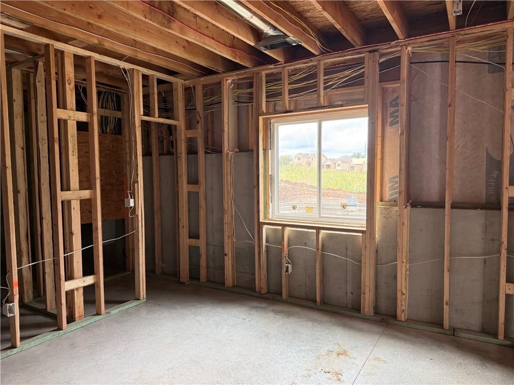 2116 Deerfield Terrace — photo 10