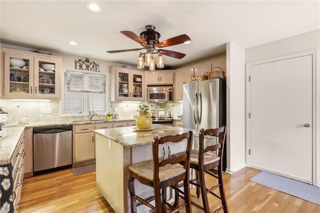10330 S Clubside Court — photo 14