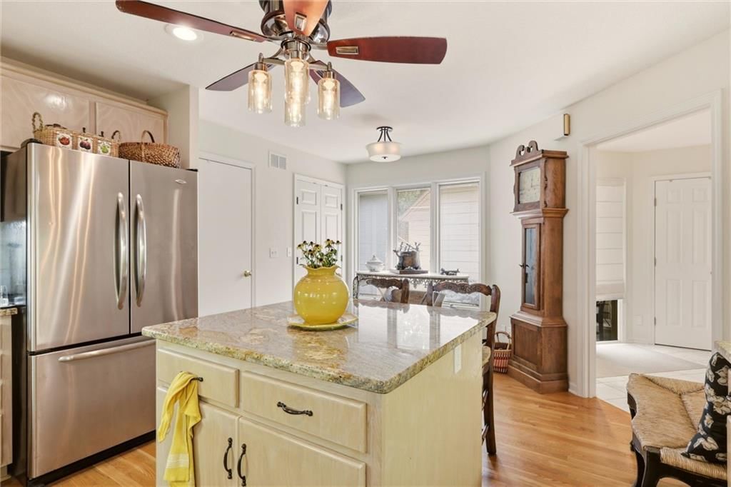 10330 S Clubside Court — photo 15