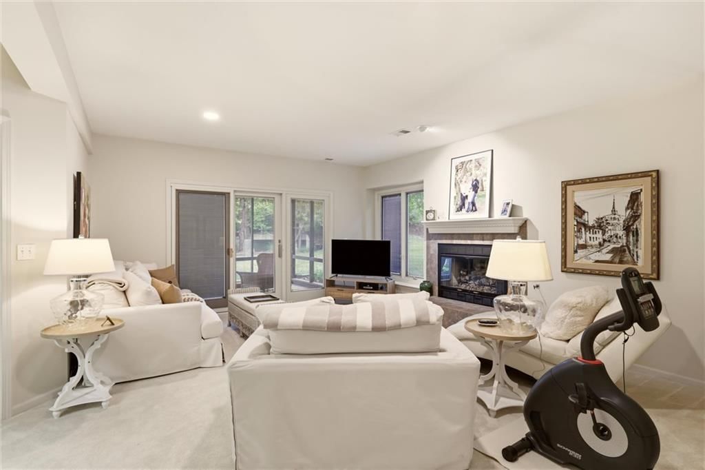 10330 S Clubside Court — photo 25