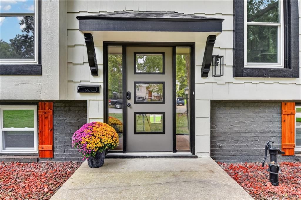 605 NE Ash Street — photo 4