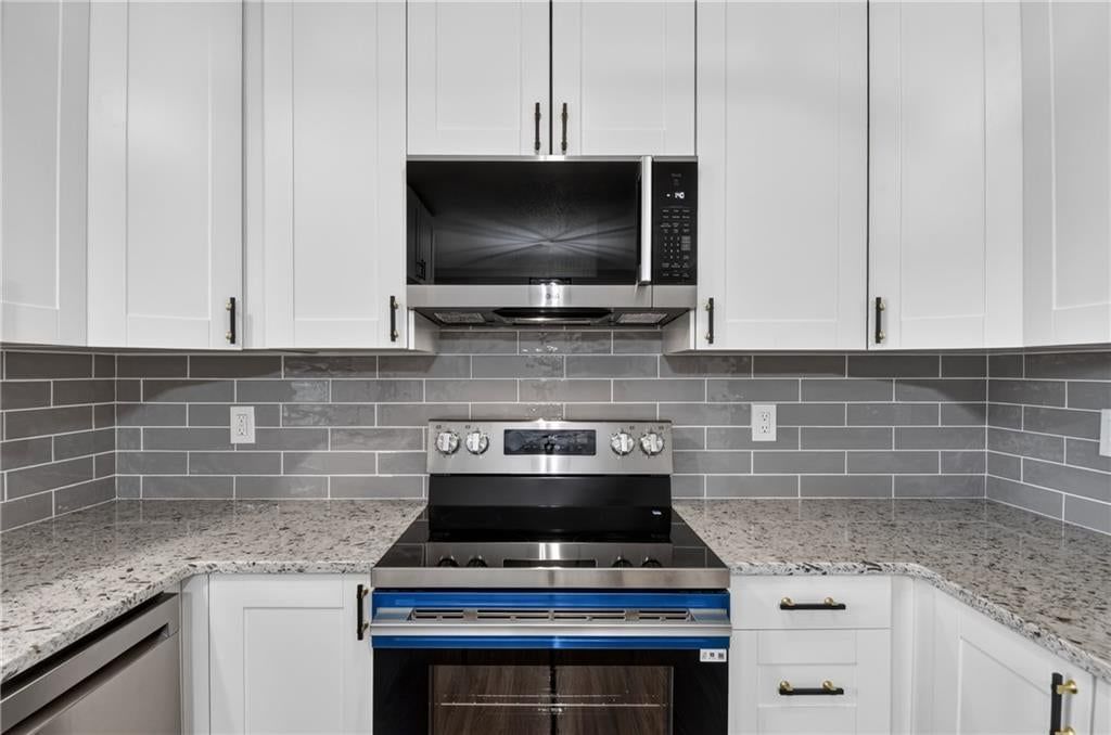 605 NE Ash Street — photo 19