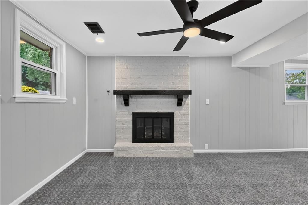 605 NE Ash Street — photo 37