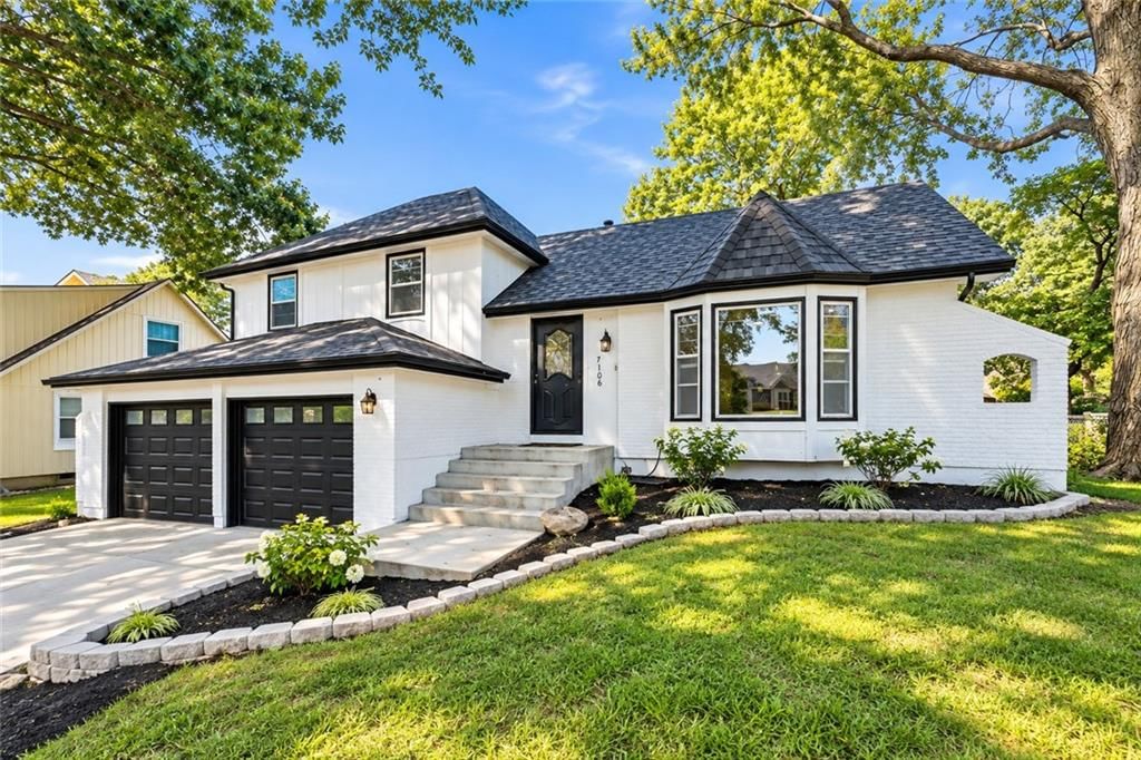 7106 Halsey Drive, Shawnee, KS