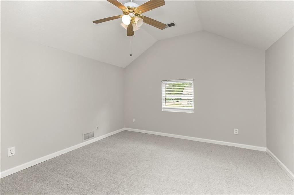 5201 Forest Avenue — photo 17