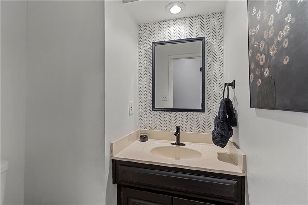 11104 W 109th Terrace — photo 16
