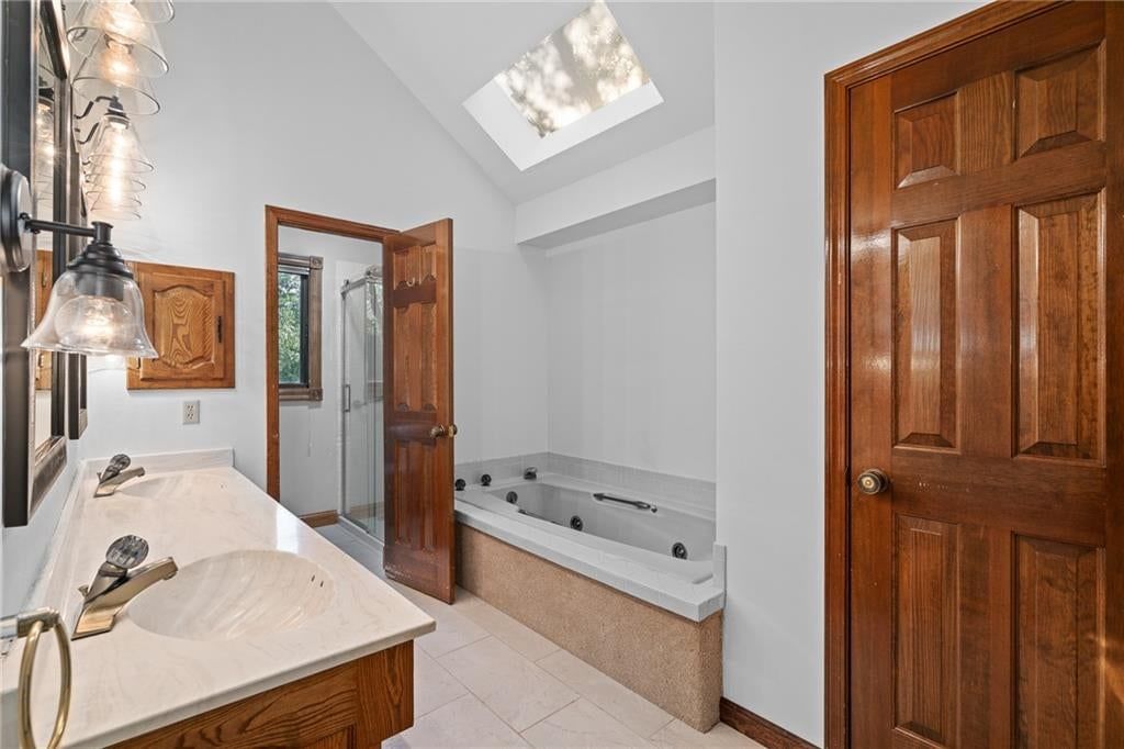 14744 S Village Drive — photo 21