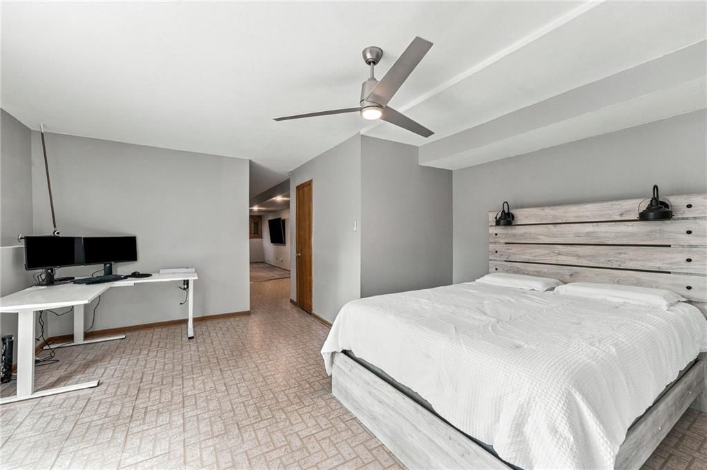 9223 W 49th Terrace — photo 26