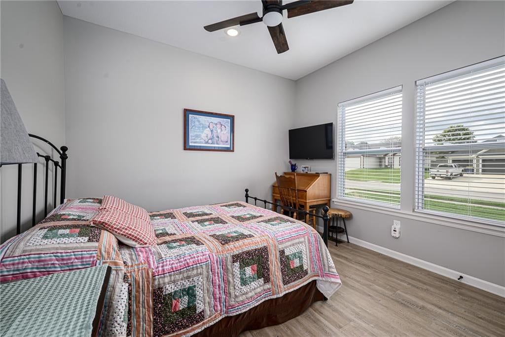 933 N Cottonwood Court — photo 19