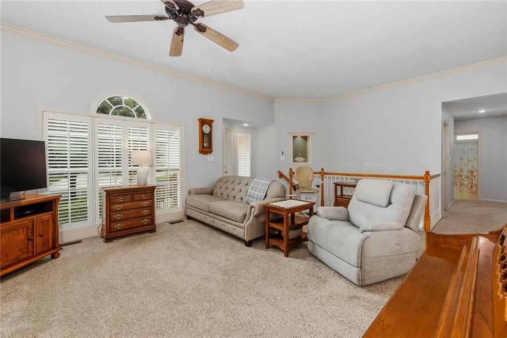 2633 Kensington Place — photo 7