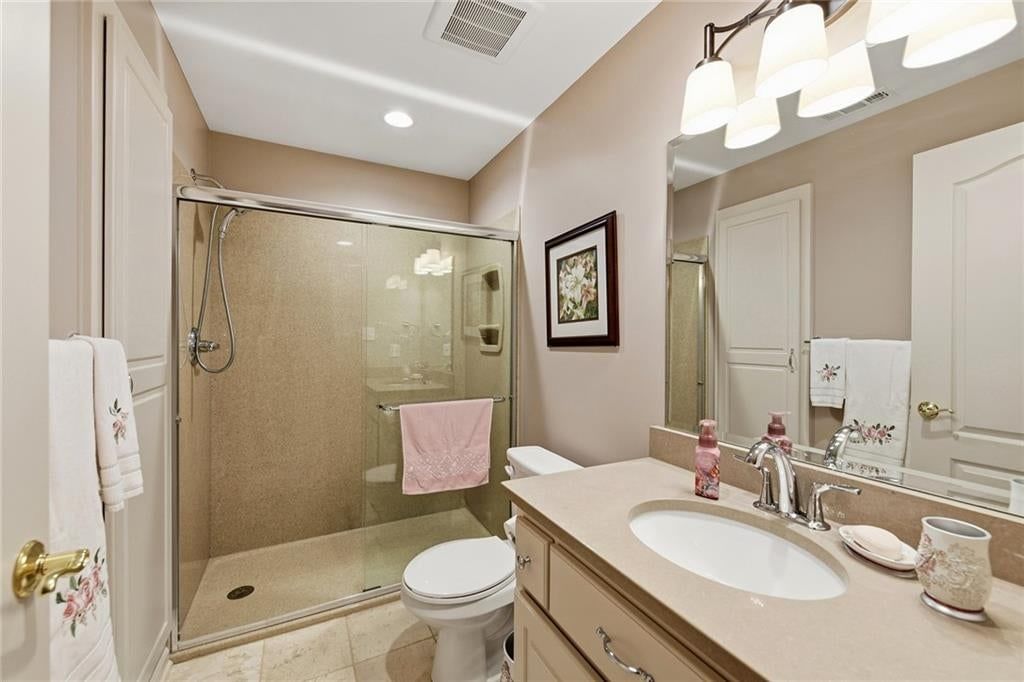 2633 Kensington Place — photo 32