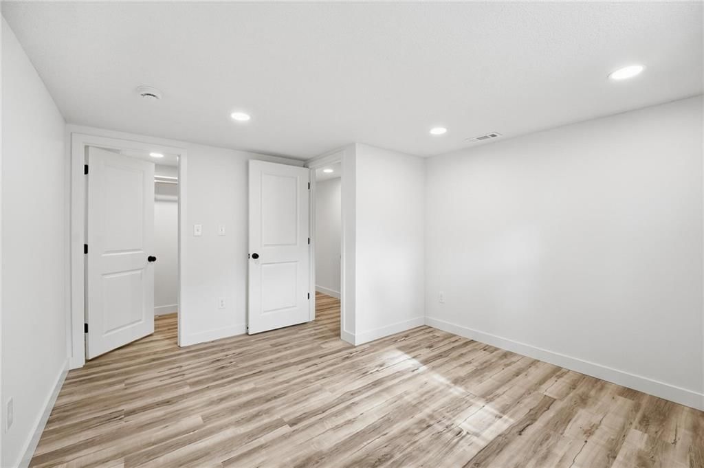 5600 W 101 Terrace — photo 32