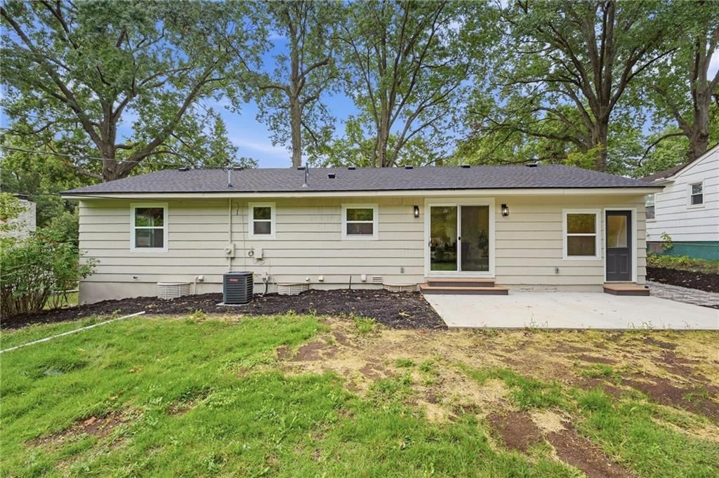 5600 W 101 Terrace — photo 36