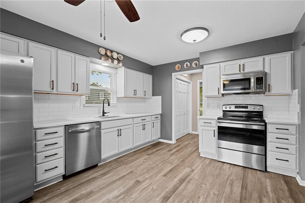3712 SW Christiansen Drive — photo 9