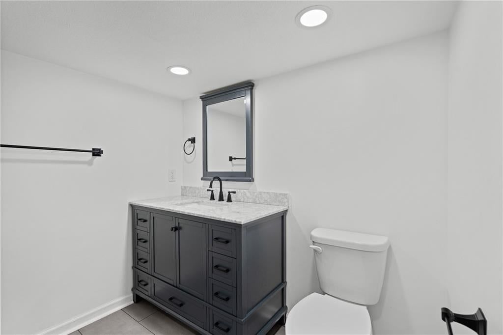 3712 SW Christiansen Drive — photo 32