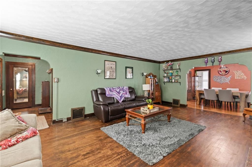 723 Old Orchard Avenue — photo 8