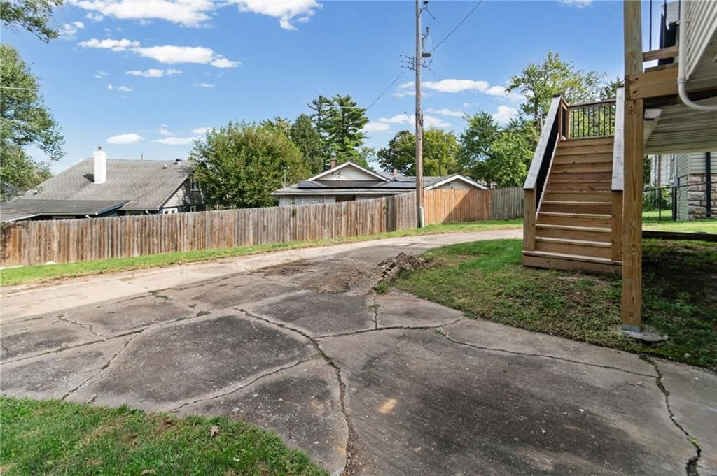723 Old Orchard Avenue — photo 36