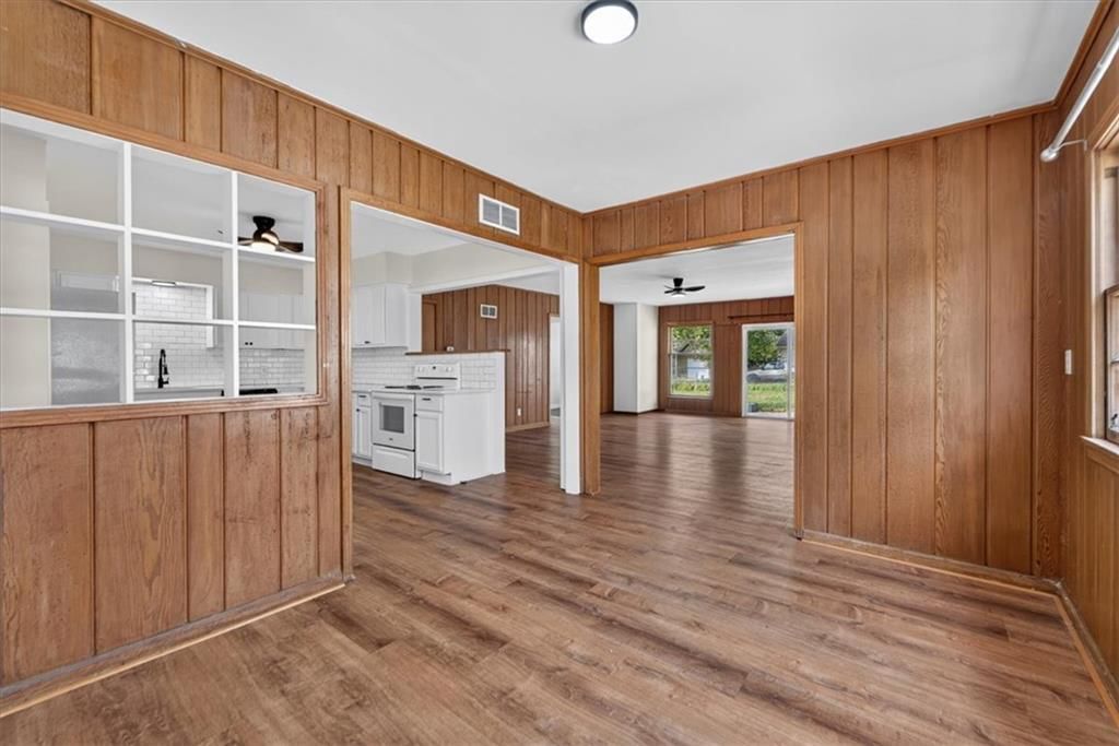 708 W South Street — photo 17