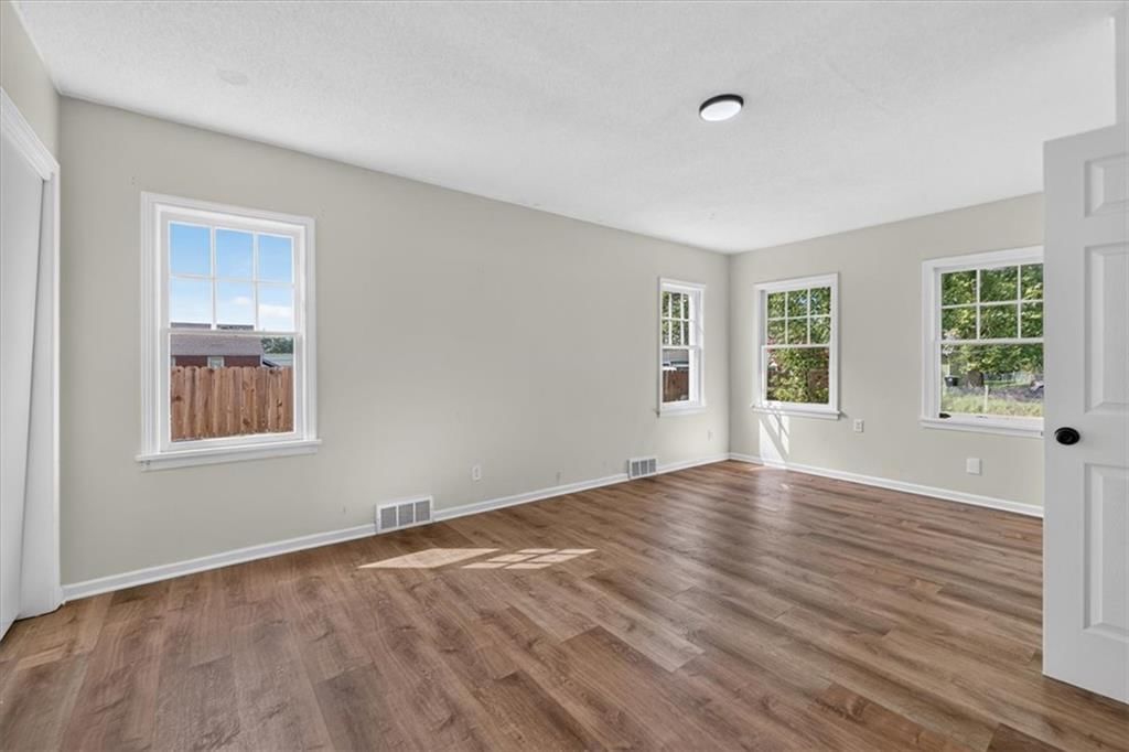 708 W South Street — photo 31