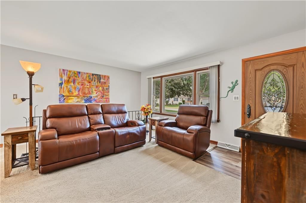14115 W 93rd Street — photo 7