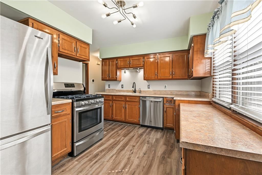 14115 W 93rd Street — photo 13