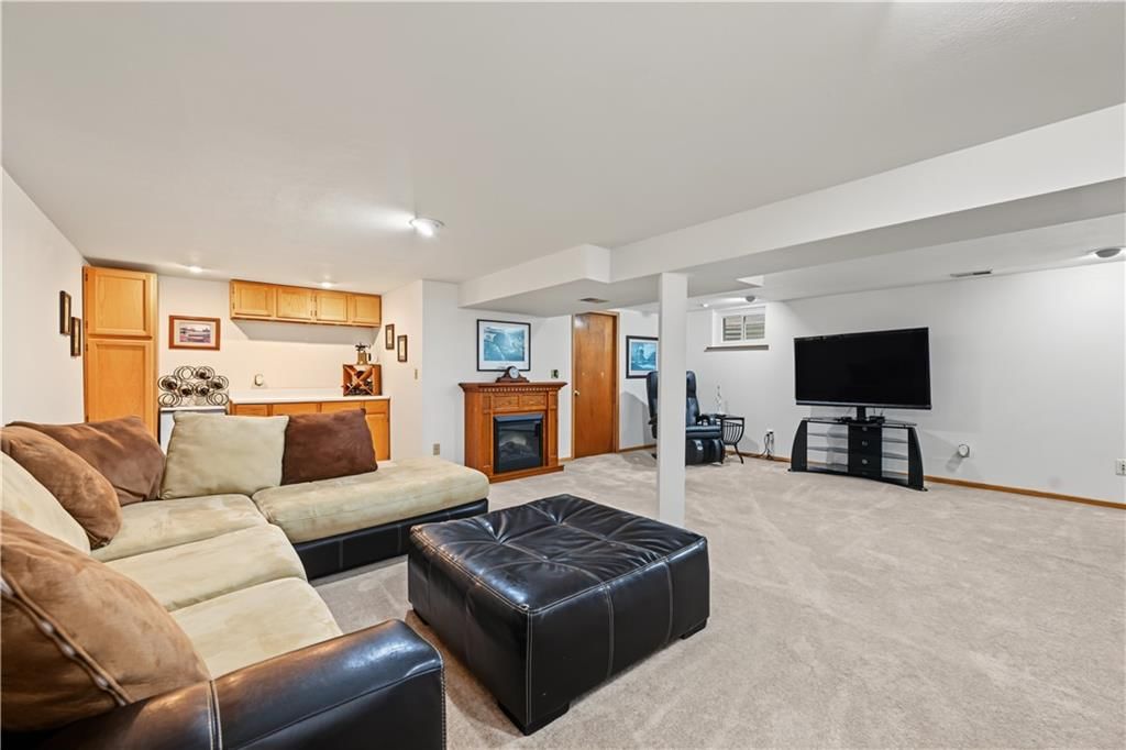 14115 W 93rd Street — photo 25