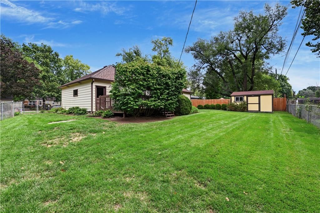 14115 W 93rd Street — photo 30