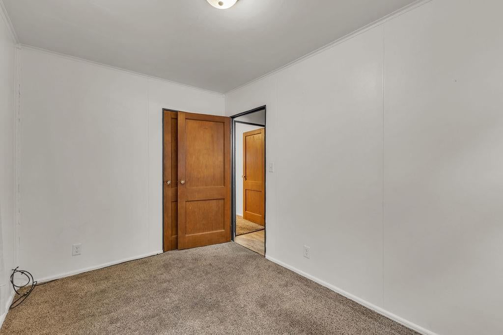 1909 S 22nd Street — photo 15