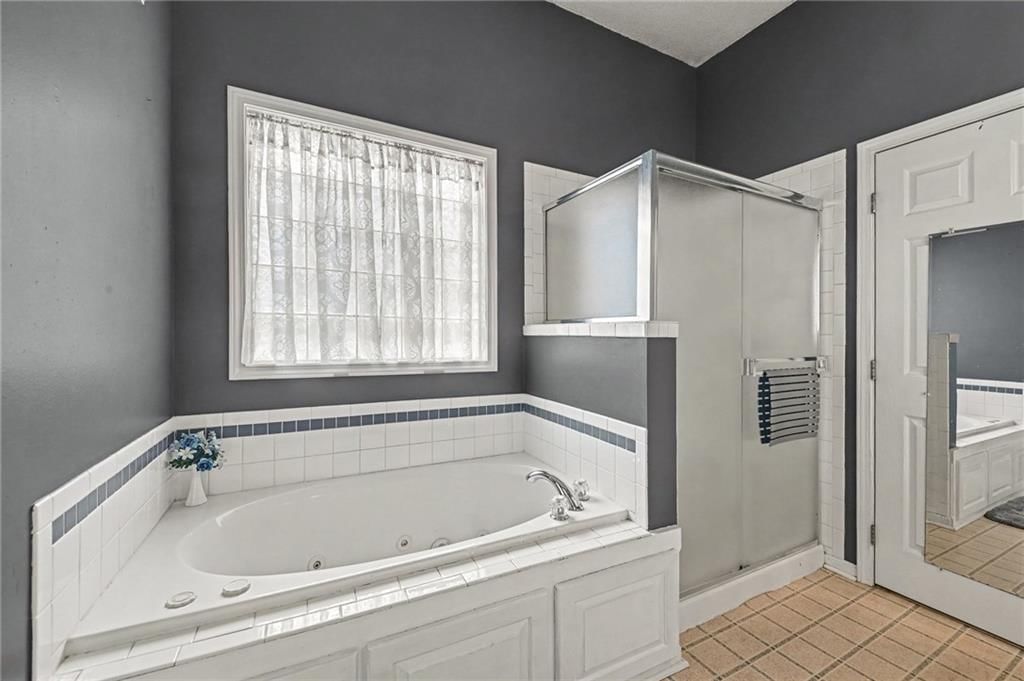 7423 N Wallace Avenue — photo 18