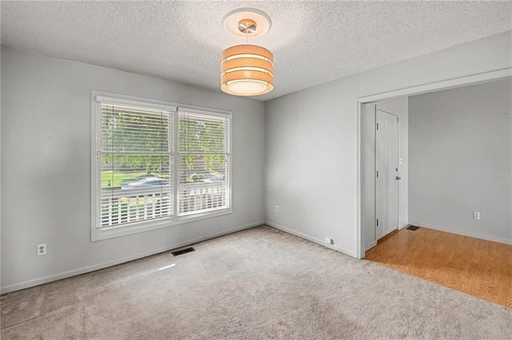 7423 N Wallace Avenue — photo 26