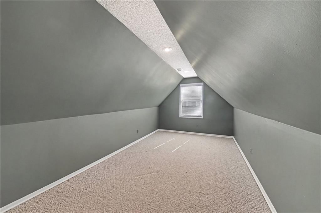 7423 N Wallace Avenue — photo 30