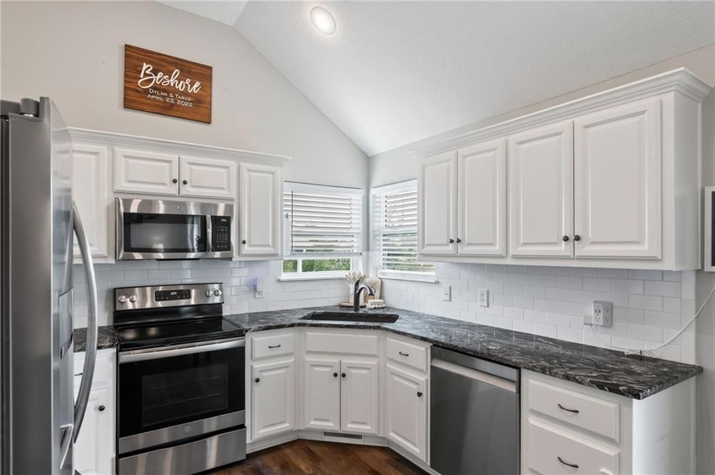 902 N Cottonwood Street — photo 15