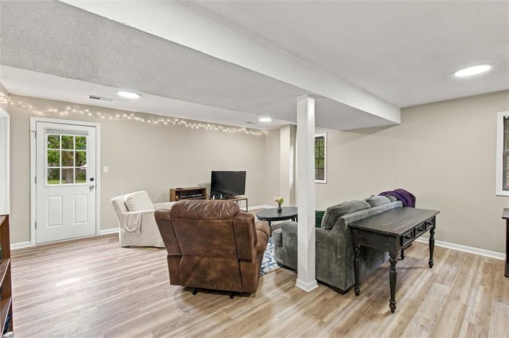 11810 W 79TH Street — photo 8
