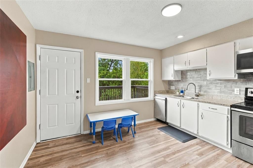 11810 W 79TH Street — photo 14