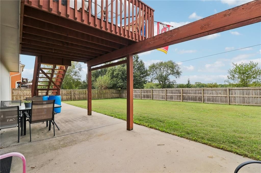 21322 Pin Oak Lane — photo 35