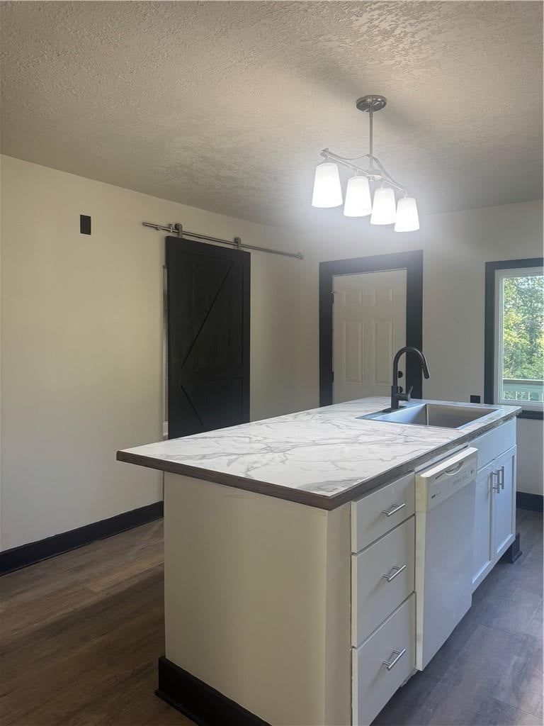 Photo 12 of 27 - 547 Orchard Place, Excelsior Springs, MO 64024