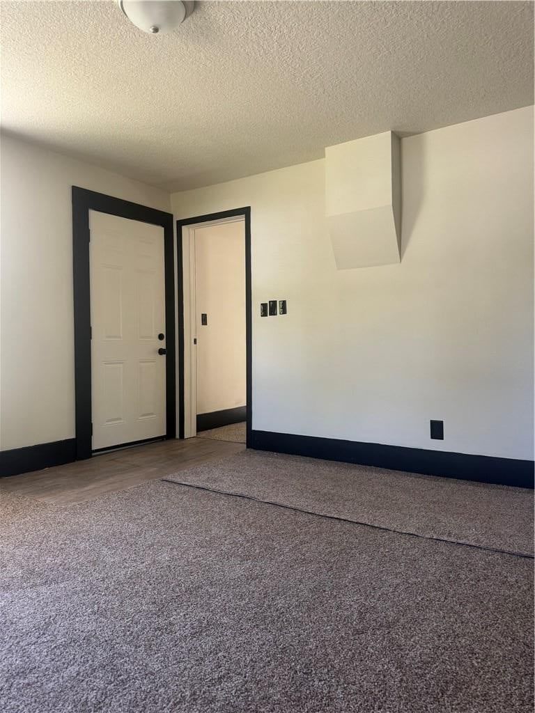 Photo 20 of 27 - 547 Orchard Place, Excelsior Springs, MO 64024