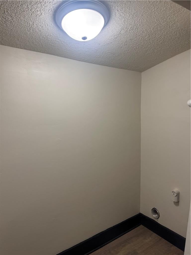 Photo 24 of 27 - 547 Orchard Place, Excelsior Springs, MO 64024