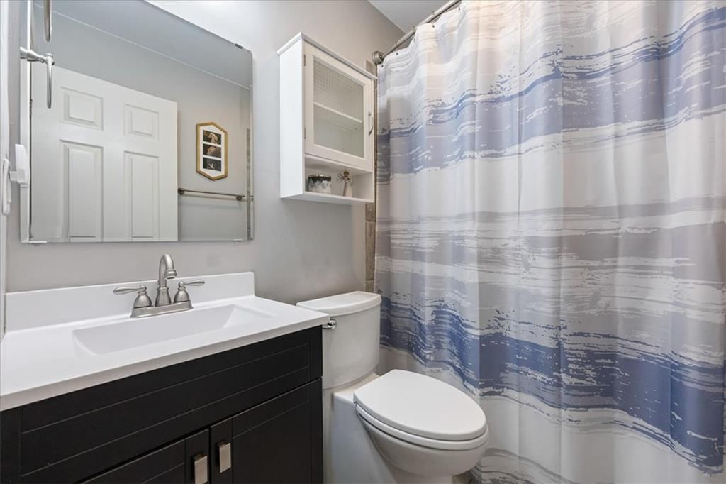 9219 W 100th Street — photo 16